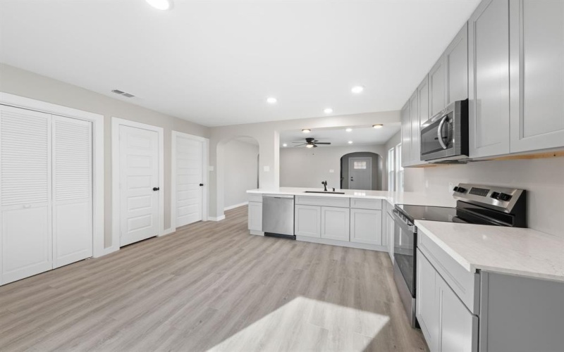 218 Chandler Street, Wilmer, TX 75172, 4 Habitaciones Habitaciones , ,2 BañosBaños,Residential,En Venta,218 Chandler Street,0,21137900