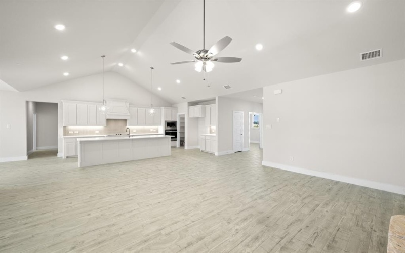 2340 Oak Knoll Drive, Palmer, TX 75152, 5 Habitaciones Habitaciones , ,3 BañosBaños,Residential,En Venta,2340 Oak Knoll Drive,0,21138312