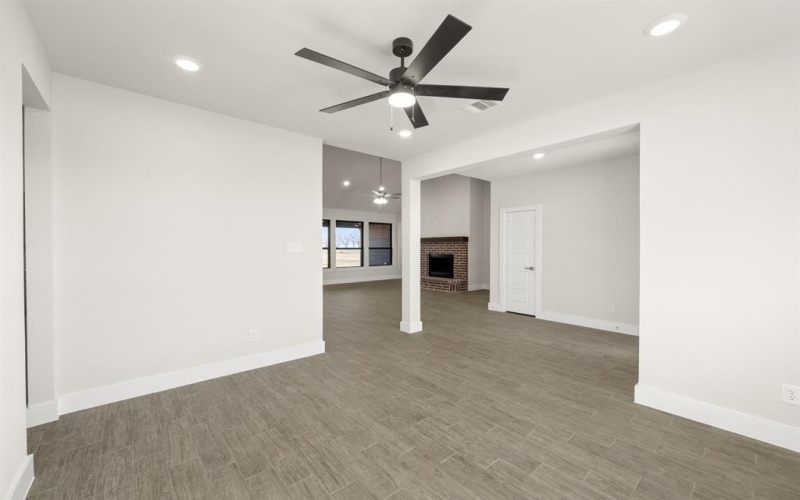 2301 Maywood Lane, Palmer, TX 75152, 5 Bedrooms Bedrooms, ,3 BathroomsBathrooms,Residential,For Sale,2301 Maywood Lane,0,21138315