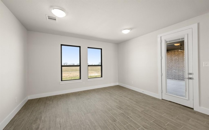 2301 Maywood Lane, Palmer, TX 75152, 5 Bedrooms Bedrooms, ,3 BathroomsBathrooms,Residential,For Sale,2301 Maywood Lane,0,21138315