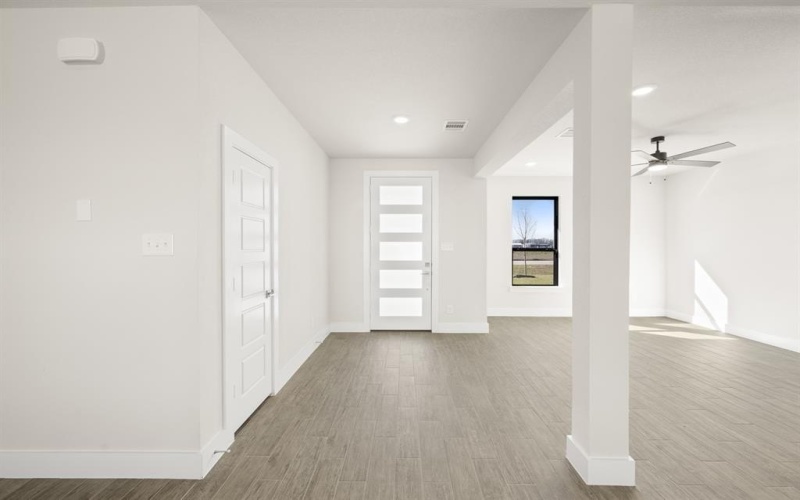 2301 Maywood Lane, Palmer, TX 75152, 5 Bedrooms Bedrooms, ,3 BathroomsBathrooms,Residential,For Sale,2301 Maywood Lane,0,21138315