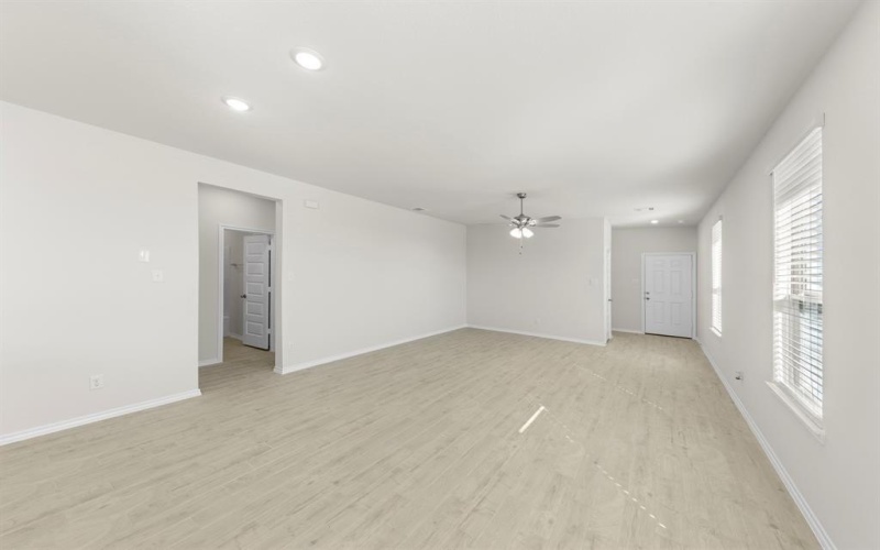 125 Pheasant Run Road, Terrell, TX 75160, 3 Habitaciones Habitaciones , ,2 BañosBaños,Residential,En Venta,125 Pheasant Run Road,0,21138327