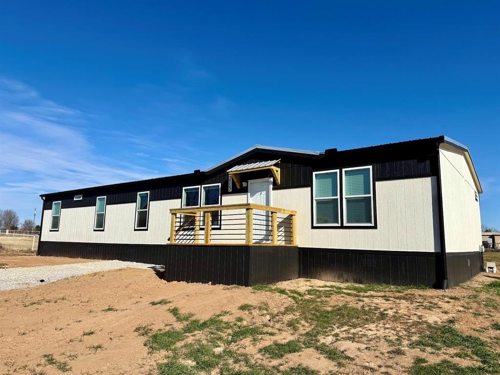 215 Salt Grass Circle, Poolville, TX 76487, 5 Bedrooms Bedrooms, ,3 BathroomsBathrooms,Residential,For Sale,215 Salt Grass Circle,0,21138363