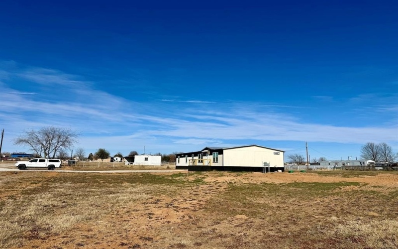 215 Salt Grass Circle, Poolville, TX 76487, 5 Bedrooms Bedrooms, ,3 BathroomsBathrooms,Residential,For Sale,215 Salt Grass Circle,0,21138363