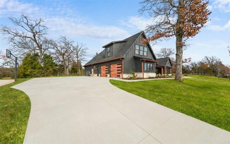 14120 Park Way, Log Cabin, TX 75148, 5 Bedrooms Bedrooms, ,3 BathroomsBathrooms,Residential,For Sale,14120 Park Way,0,21138626