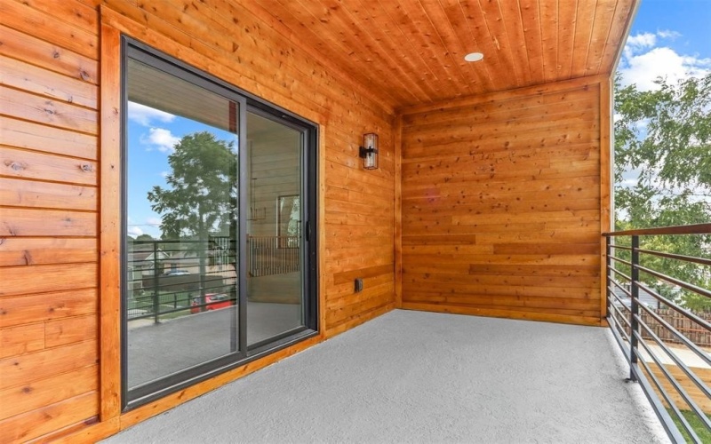 1958 Toronto Street, Dallas, TX 75212, 4 Habitaciones Habitaciones , ,3 BañosBaños,Residential,En Venta,1958 Toronto Street,0,21138654