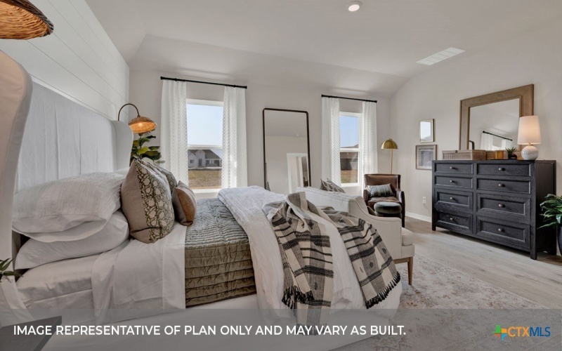 484 KOLBO CROSSING COVE Drive, Lockhart, TX 78644, 5 Habitaciones Habitaciones , ,3 BañosBaños,Residential,En Venta,484 KOLBO CROSSING COVE Drive,0,600611