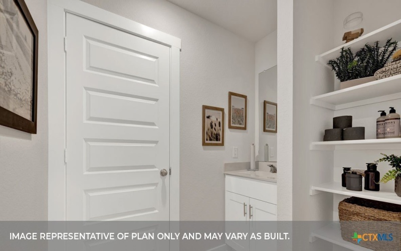 484 KOLBO CROSSING COVE Drive, Lockhart, TX 78644, 5 Habitaciones Habitaciones , ,3 BañosBaños,Residential,En Venta,484 KOLBO CROSSING COVE Drive,0,600611