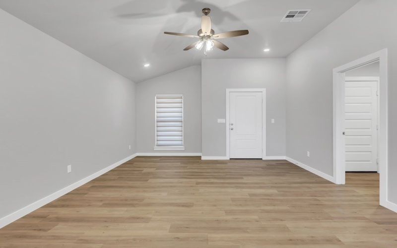 5820 Kingsville, Midland, TX 79705, 3 Habitaciones Habitaciones , ,2 BañosBaños,Residential,En Venta,5820 Kingsville,0,50087623