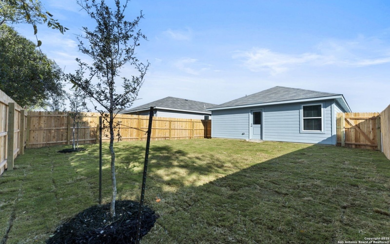 7246 Brownleaf Dr, San Antonio, TX 78227, 3 Bedrooms Bedrooms, ,2 BathroomsBathrooms,Residential,For Sale,7246 Brownleaf Dr,0,1930175