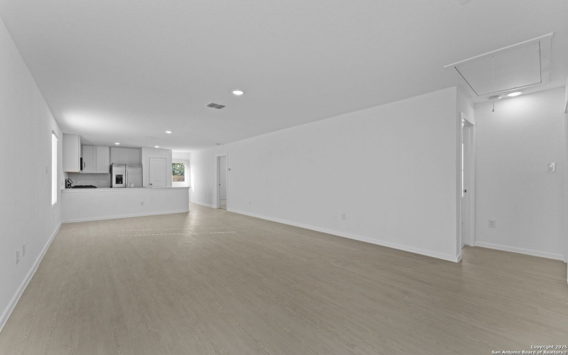 7230 Brownleaf Dr, San Antonio, TX 78227, 3 Bedrooms Bedrooms, ,2 BathroomsBathrooms,Residential,For Sale,7230 Brownleaf Dr,0,1930177