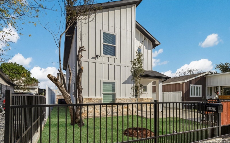 153 Stribling, San Antonio, TX 78204, 4 Bedrooms Bedrooms, ,2 BathroomsBathrooms,Residential,For Sale,153 Stribling,0,1930201
