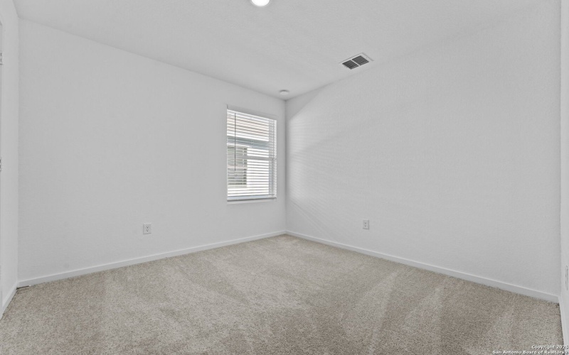 7242 Brownleaf dr, San Antonio, TX 78227, 4 Bedrooms Bedrooms, ,2 BathroomsBathrooms,Residential,For Sale,7242 Brownleaf dr,0,1930220