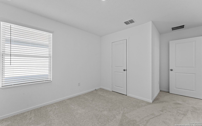 7242 Brownleaf dr, San Antonio, TX 78227, 4 Bedrooms Bedrooms, ,2 BathroomsBathrooms,Residential,For Sale,7242 Brownleaf dr,0,1930220