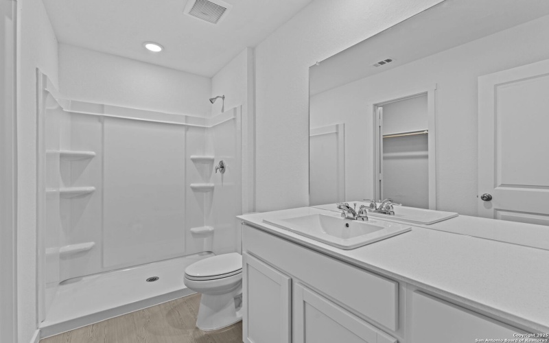 7250 Brownleaf dr, San Antonio, TX 78227, 4 Bedrooms Bedrooms, ,2 BathroomsBathrooms,Residential,For Sale,7250 Brownleaf dr,0,1930225