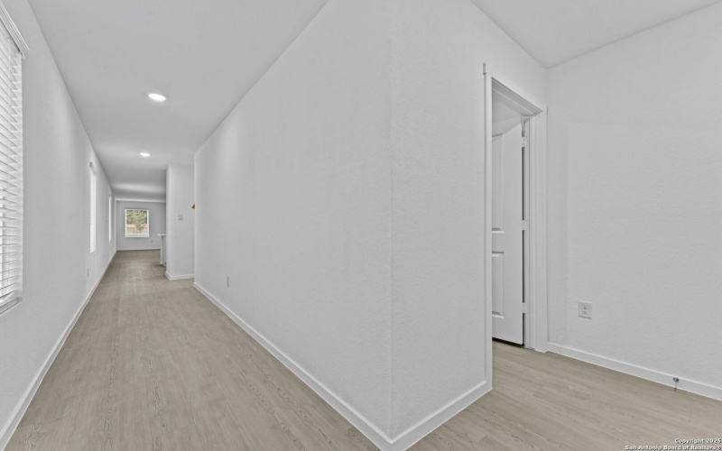 7250 Brownleaf dr, San Antonio, TX 78227, 4 Bedrooms Bedrooms, ,2 BathroomsBathrooms,Residential,For Sale,7250 Brownleaf dr,0,1930225