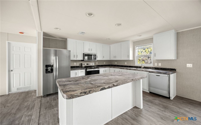 613 County Road 3376, Kempner, TX 76539, 3 Habitaciones Habitaciones , ,2 BañosBaños,Residential,En Venta,613 County Road 3376,0,600615