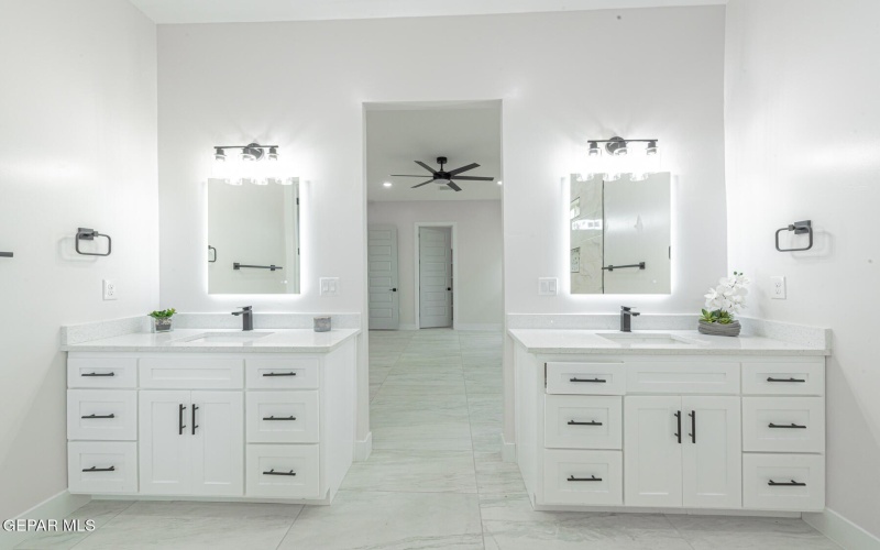 1353 Costanzo Place, El Paso, TX 79928, 4 Habitaciones Habitaciones , ,2 BañosBaños,Residential,En Venta,1353 Costanzo Place,0,935564