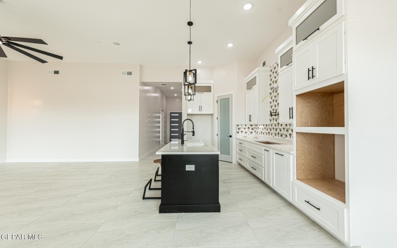 1353 Costanzo Place, El Paso, TX 79928, 4 Habitaciones Habitaciones , ,2 BañosBaños,Residential,En Venta,1353 Costanzo Place,0,935564