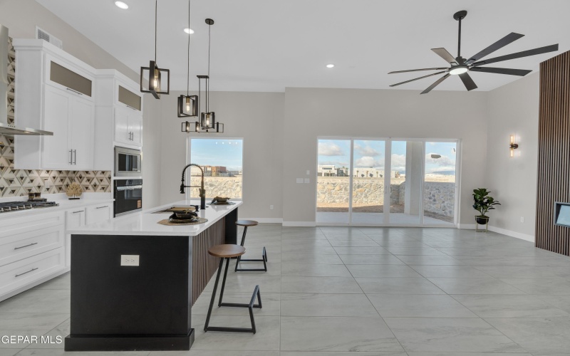 1353 Costanzo Place, El Paso, TX 79928, 4 Habitaciones Habitaciones , ,2 BañosBaños,Residential,En Venta,1353 Costanzo Place,0,935564