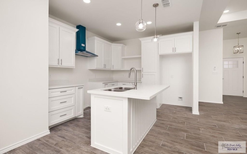 505 N SOPHIA ST, ELSA, TX 78543, 3 Habitaciones Habitaciones , ,2 BañosBaños,Residential,En Venta,505 N SOPHIA ST,0,29769618