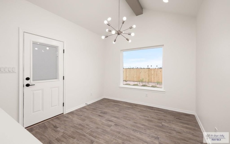 505 N SOPHIA ST, ELSA, TX 78543, 3 Habitaciones Habitaciones , ,2 BañosBaños,Residential,En Venta,505 N SOPHIA ST,0,29769618