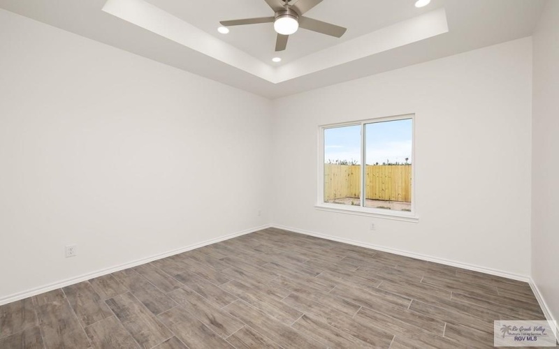 505 N SOPHIA ST, ELSA, TX 78543, 3 Habitaciones Habitaciones , ,2 BañosBaños,Residential,En Venta,505 N SOPHIA ST,0,29769618