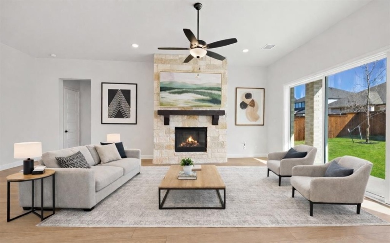 2814 Burnely, Celina, TX 75009, 4 Habitaciones Habitaciones , ,3 BañosBaños,Residential,En Venta,2814 Burnely,0,21138710