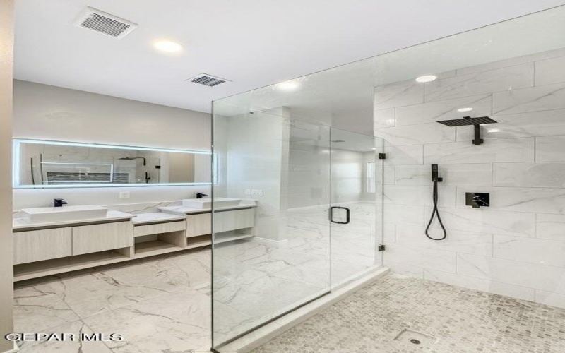 11345 ARDELLE Avenue, El Paso, TX 79936, 4 Habitaciones Habitaciones , ,3 BañosBaños,Residential,En Venta,11345 ARDELLE Avenue,0,934005