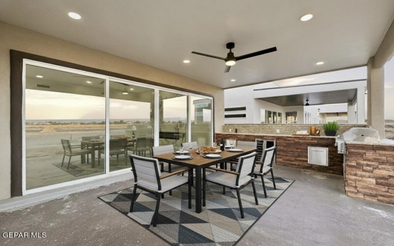 11345 ARDELLE Avenue, El Paso, TX 79936, 4 Habitaciones Habitaciones , ,3 BañosBaños,Residential,En Venta,11345 ARDELLE Avenue,0,934005