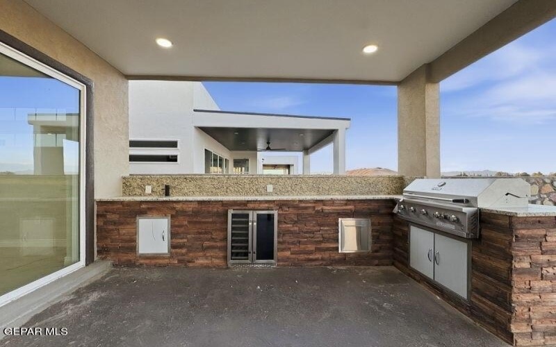 11345 ARDELLE Avenue, El Paso, TX 79936, 4 Habitaciones Habitaciones , ,3 BañosBaños,Residential,En Venta,11345 ARDELLE Avenue,0,934005