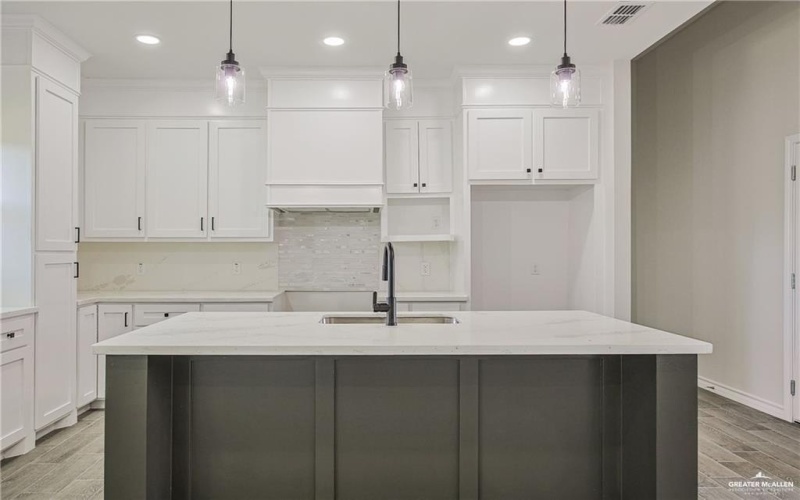 2602 Sunrise Lane, Weslaco, TX 78596, 3 Habitaciones Habitaciones , ,2 BañosBaños,Residential,En Venta,2602 Sunrise Lane,0,490728