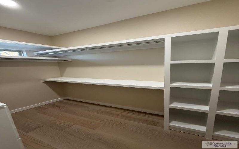 6107 WEST PALM ST, BROWNSVILLE, TX 78526, 3 Habitaciones Habitaciones , ,2 BañosBaños,Residential,En Venta,6107 WEST PALM ST,0,29767444