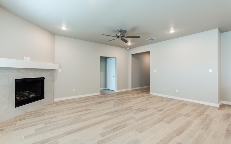 7031 25th Street, Lubbock, TX 79407, 3 Bedrooms Bedrooms, ,2 BathroomsBathrooms,Residential,For Sale,7031 25th Street,0,202564457