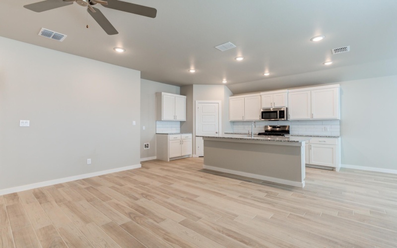 7031 25th Street, Lubbock, TX 79407, 3 Bedrooms Bedrooms, ,2 BathroomsBathrooms,Residential,For Sale,7031 25th Street,0,202564457