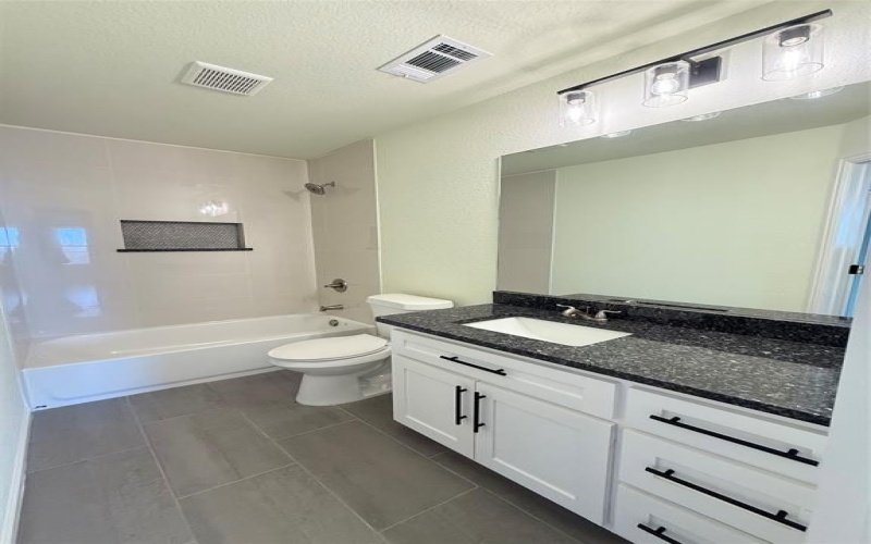 2864 Burchill Road, Fort Worth, TX 76105, 3 Habitaciones Habitaciones , ,2 BañosBaños,Residential,En Venta,2864 Burchill Road,0,21138467