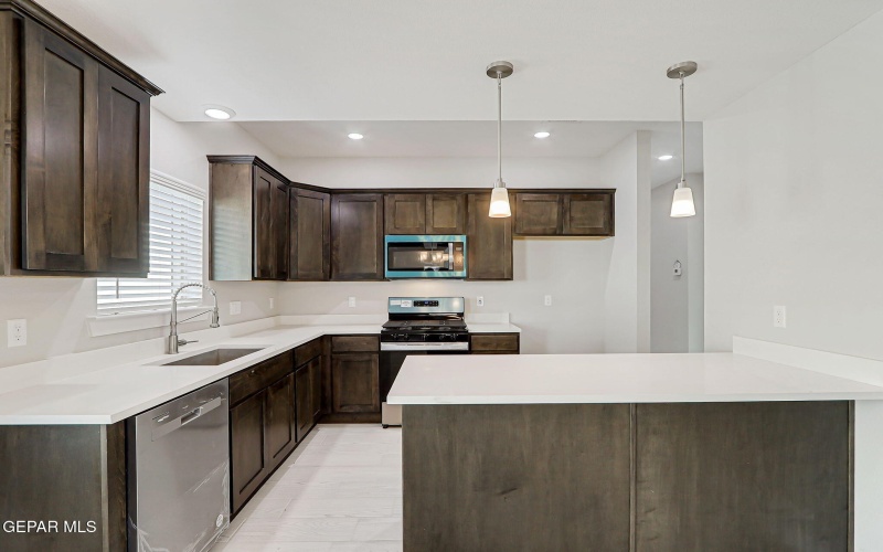 15040 CONVICTION Avenue, El Paso, TX 79938, 4 Habitaciones Habitaciones , ,2 BañosBaños,Residential,En Venta,15040 CONVICTION Avenue,0,935585