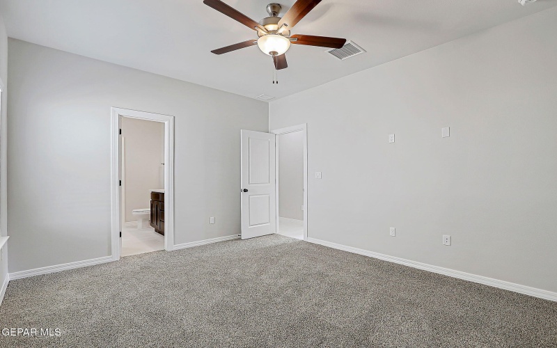 15025 RESOLVE Drive, El Paso, TX 79938, 4 Habitaciones Habitaciones , ,2 BañosBaños,Residential,En Venta,15025 RESOLVE Drive,0,935588