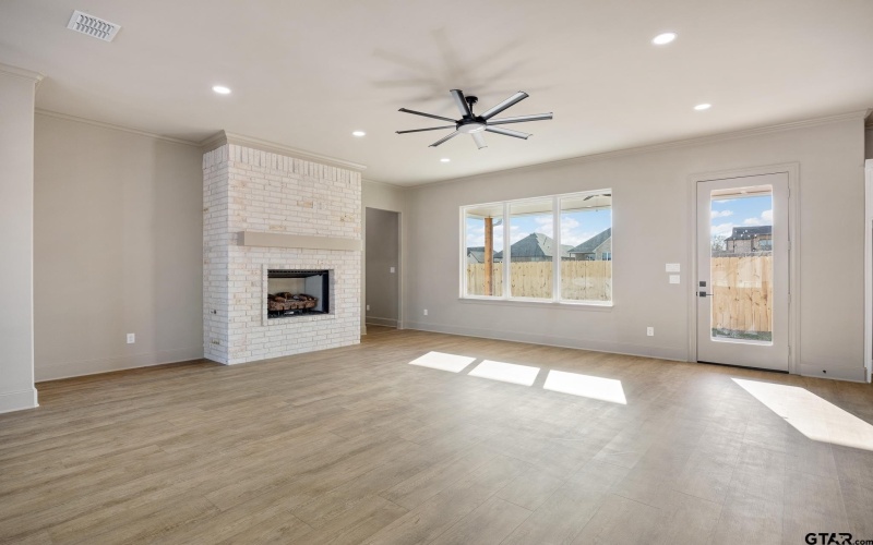 371 Mac Circle, Bullard, TX 75757, 3 Habitaciones Habitaciones , ,3 BañosBaños,Residential,En Venta,371 Mac Circle,0,25018098