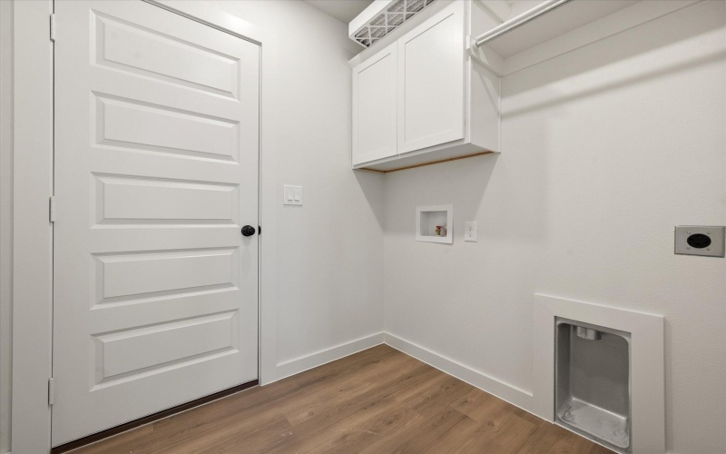 7001 56th Street, Lubbock, TX 79407, 4 Habitaciones Habitaciones , ,2 BañosBaños,Residential,En Venta,7001 56th Street,0,202564468