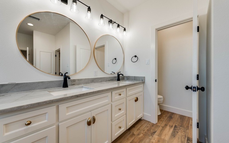 1813 N County Rd 1112, Midland, TX 79706, 4 Bedrooms Bedrooms, ,3 BathroomsBathrooms,Residential,For Sale,1813 N County Rd 1112,0,165233