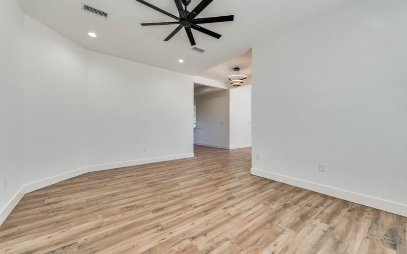 1813 N County Rd 1112, Midland, TX 79706, 4 Bedrooms Bedrooms, ,3 BathroomsBathrooms,Residential,For Sale,1813 N County Rd 1112,0,165233