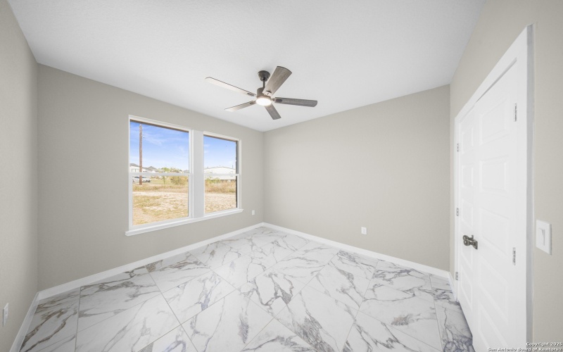 165 Flor Del Sol, San Antonio, TX 78264, 4 Habitaciones Habitaciones , ,3 BañosBaños,Residential,En Venta,165 Flor Del Sol,0,1930404