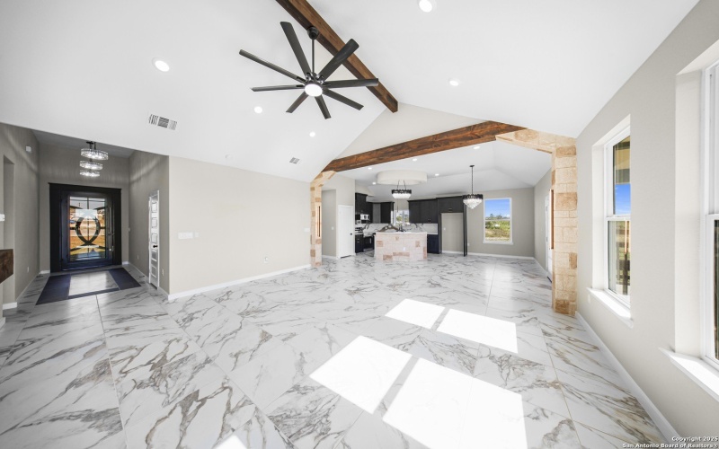 165 Flor Del Sol, San Antonio, TX 78264, 4 Habitaciones Habitaciones , ,3 BañosBaños,Residential,En Venta,165 Flor Del Sol,0,1930404