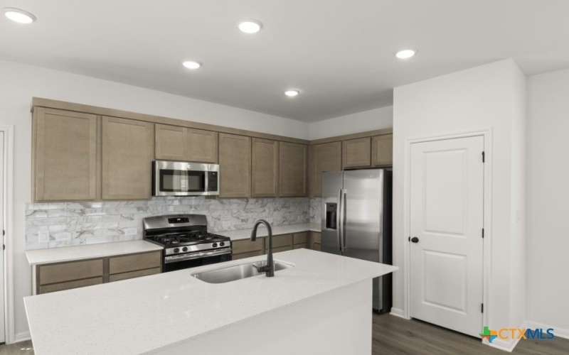 1632 Esplanade Parkway, San Marcos, TX 78666, 3 Habitaciones Habitaciones , ,2 BañosBaños,Residential,En Venta,1632 Esplanade Parkway,0,600126