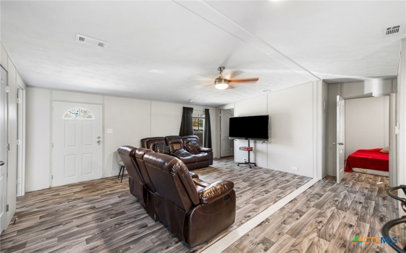 23307 Hickory Shadow, Elmendorf, TX 78112, 3 Habitaciones Habitaciones , ,2 BañosBaños,Residential,En Venta,23307 Hickory Shadow,0,600691