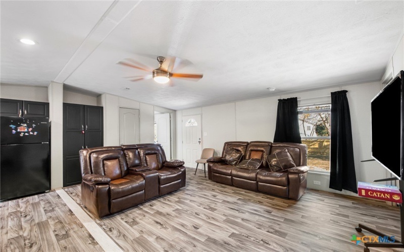 23307 Hickory Shadow, Elmendorf, TX 78112, 3 Habitaciones Habitaciones , ,2 BañosBaños,Residential,En Venta,23307 Hickory Shadow,0,600691