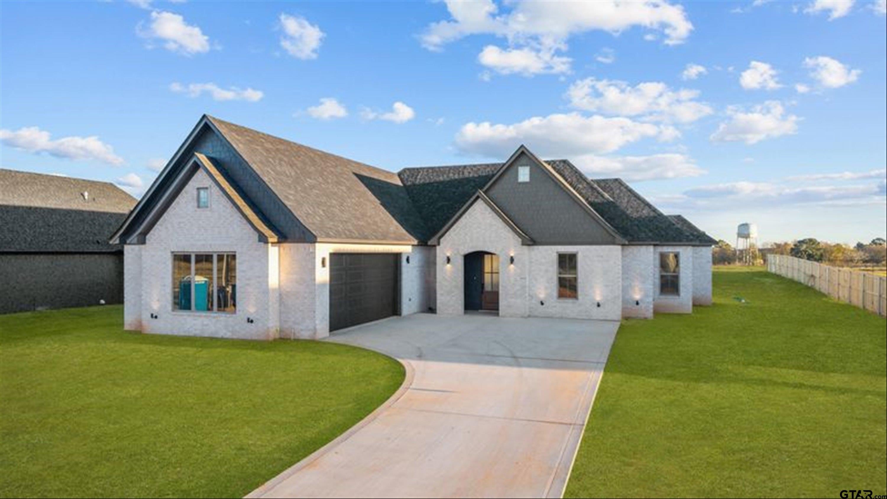 15674 CR 436, Lindale, TX 75771, 4 Bedrooms Bedrooms, ,2 BathroomsBathrooms,Residential,For Sale,15674 CR 436,0,25018110