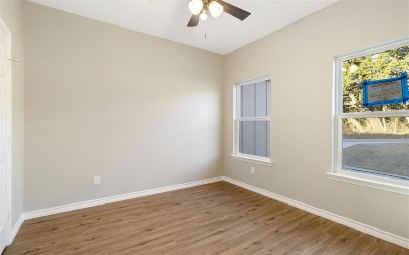 5716 Stonegate, Granbury, TX 76048, 4 Bedrooms Bedrooms, ,2 BathroomsBathrooms,Residential,For Sale,5716 Stonegate,0,21135552