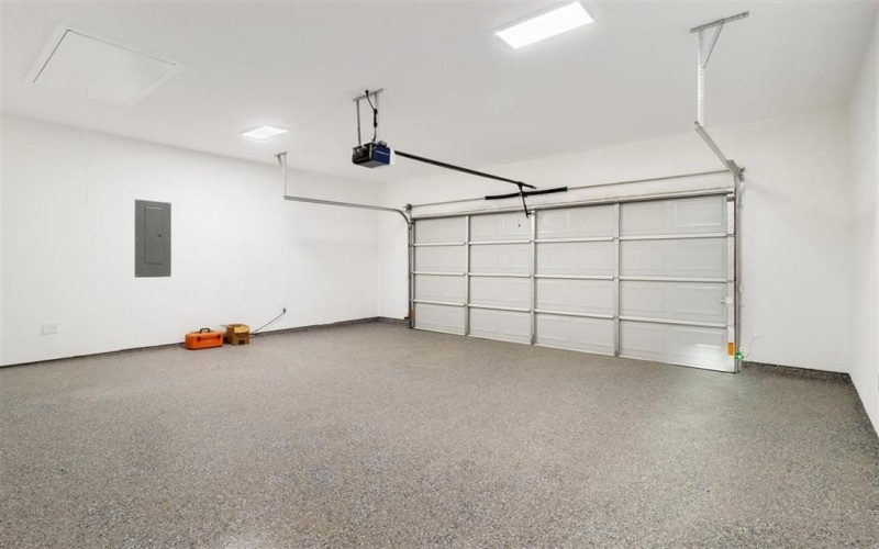 5716 Stonegate, Granbury, TX 76048, 4 Bedrooms Bedrooms, ,2 BathroomsBathrooms,Residential,For Sale,5716 Stonegate,0,21135552